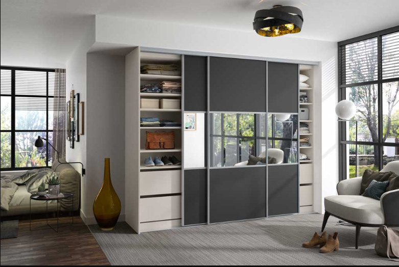 Dressing intégré pour parfaire l'aménagement intérieur en Gironde